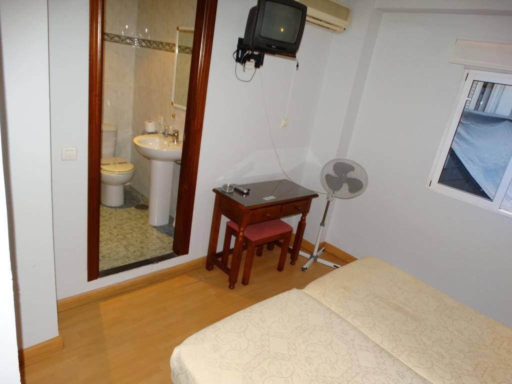 Hostal La Redonda Granada Kültér fotó